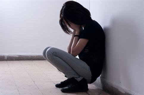 青少年非自杀性自伤行为:羟色胺再摄取抑制剂与辩证行为疗法联用效果较好