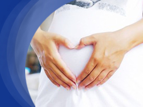 血压低于140/90 mm Hg的慢性高血压妇女的不良妊娠结局风险较低