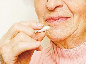 醛固酮拮抗剂对急性心梗后射血分数降低的老年人的安全性和有效性
