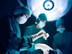 腹部大手术围手术期：限制性还是自由液体治疗？