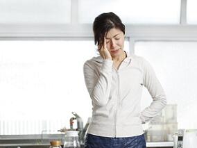 头痛、心悸和出汗 三个临床症状助38岁女患者确诊