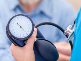 高血压和RAS阻滞剂暗助新冠？或在为年龄背锅
