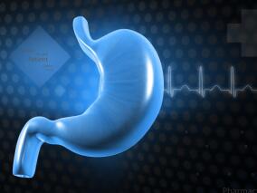未经治疗的转移性食管胃癌：早期跨学科支持治疗有效吗？