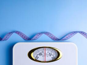 超重或肥胖成人患者 2.4 mg司美格鲁肽的胃肠道不良事件更为常见