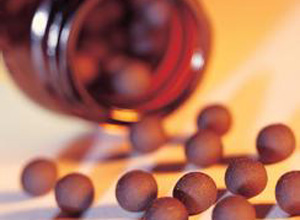 没药、洋甘菊干燥萃取物和炭烧咖啡的中药剂治疗UC不劣于美沙拉秦