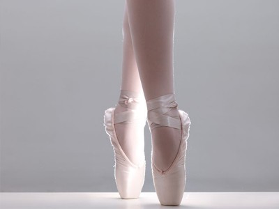 预防食管静脉曲张再次出血卡维地洛不优于套扎术