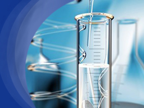 室温下美罗培南生理盐水溶液的稳定性