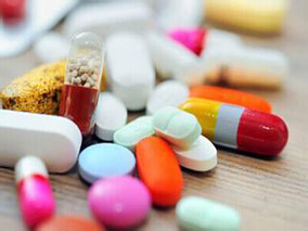 VRE-BSI治疗：利奈唑胺vs达托霉素