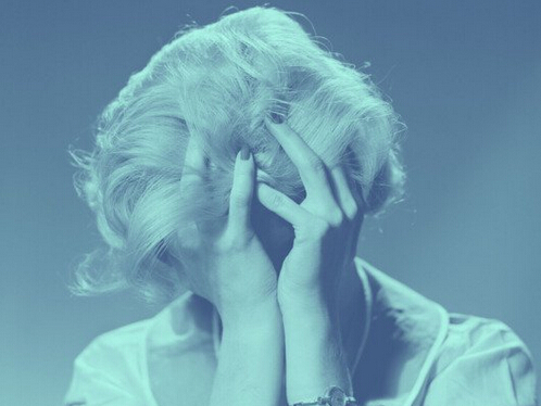 医学谜题：先天无痛感妇女产后一直疼痛不止