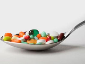 门诊子宫镜检查术相关疼痛治疗:曲马多vs塞来昔布