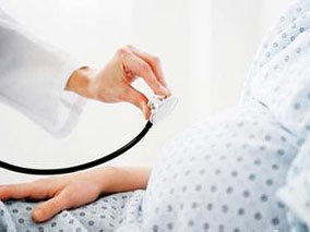 产前羟氯喹治疗自身免疫性疾病是否增加不良妊娠结局的风险?