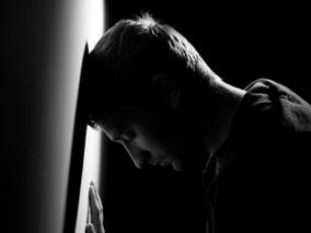 重度抑郁各种治疗措施的获益比较