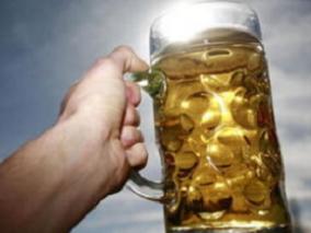 喝啤酒对心血管疾病有益?