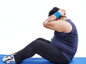 内脏脂肪才是真正的杀手 运动锻炼or低热量饮食最能消灭他？