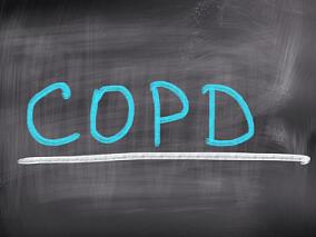 COPD：三联治疗PK双药或单药治疗
