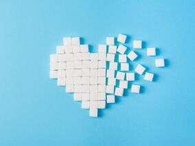 生物假体主动脉瓣置换术后出血:华法林vs抗血小板治疗