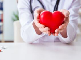 减少PCI术围手术期心肌坏死:替格瑞洛vs氯吡格雷