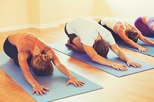 治疗广泛性焦虑症：瑜伽有效 但不及这种一线治疗