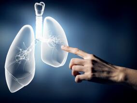 老爷爷胸痛、喘憋伴顽固性低钠 补盐无效为哪般？