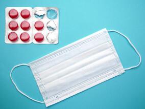 轻中症新冠门诊患者 法莫替丁能更早地缓解症状和炎症