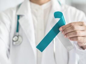 最佳切除III 期卵巢癌 卡铂+紫杉醇是否非劣效于顺铂+紫杉醇?