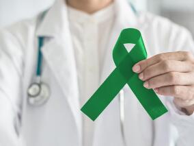 “先缩后除”！港大医学院成功让四期肝癌转化为1期 并接受活肝移植