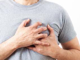 大叔头晕、胸闷伴乏力2天 如何诊治?