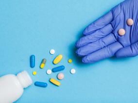 绝经前女性 单独或联合补充钙和维生素D有无获益？