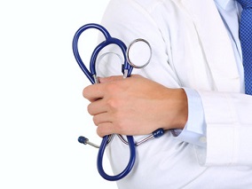 一例以主气道狭窄为主要表现的肉芽肿性多血管炎诊治经验分享