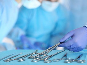 王镛斐、周良辅：垂体瘤开颅手术概述